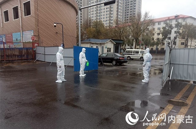 東瓦窯市場有序恢復開放。賽罕區(qū)融媒體中心供圖