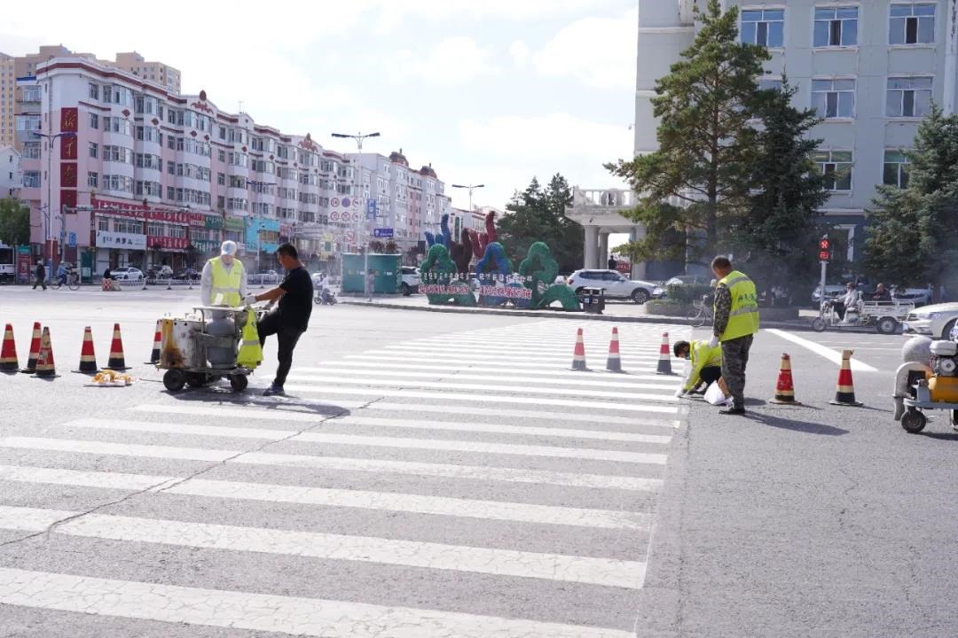 1631670923568749.jpg 維護(hù)道路標(biāo)線.jpg