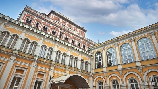  △當(dāng)?shù)貢r(shí)間3月21日，莫斯科，克里姆林宮。（總臺(tái)央廣記者潘毅拍攝）