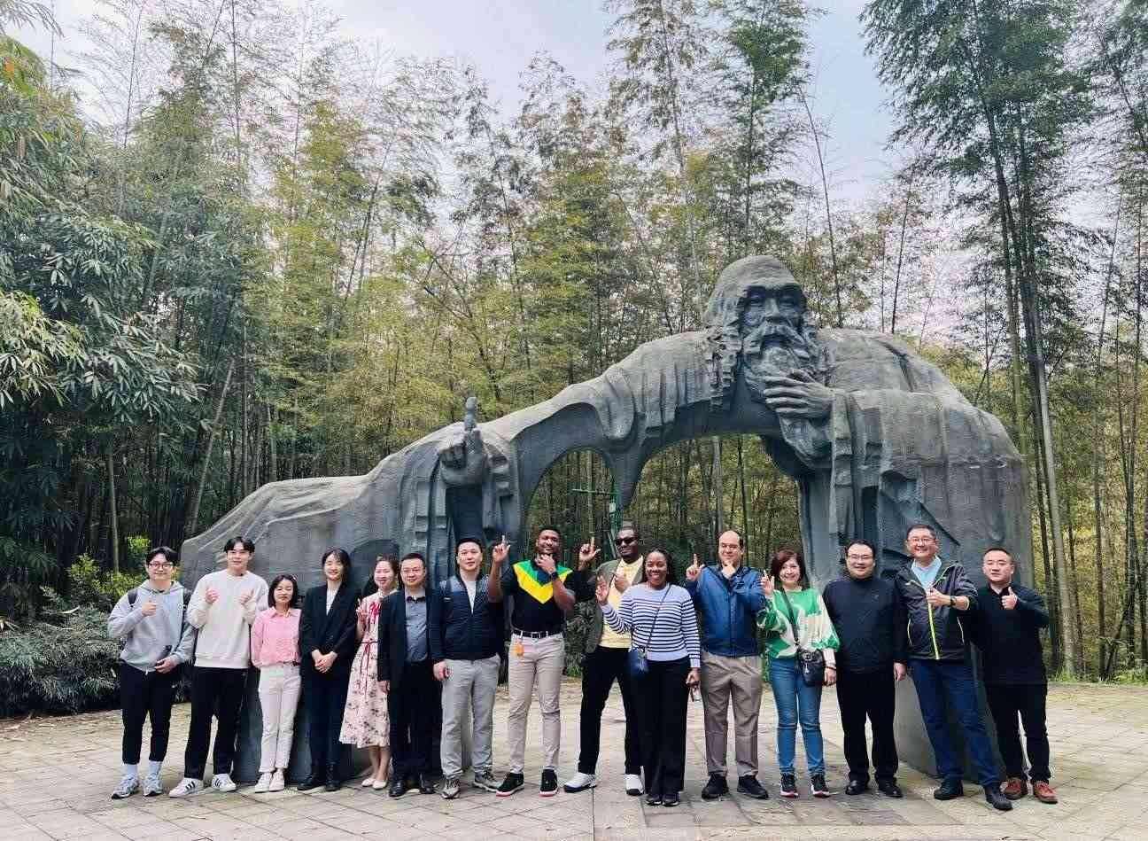 Guizhou Echo | 這一波，貴州又圈“國(guó)際粉”了