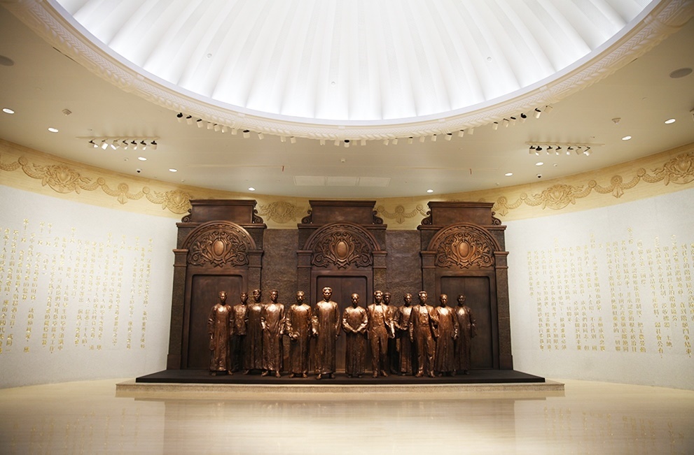 中共一大紀念館序廳。人民網(wǎng)記者 楊文全攝