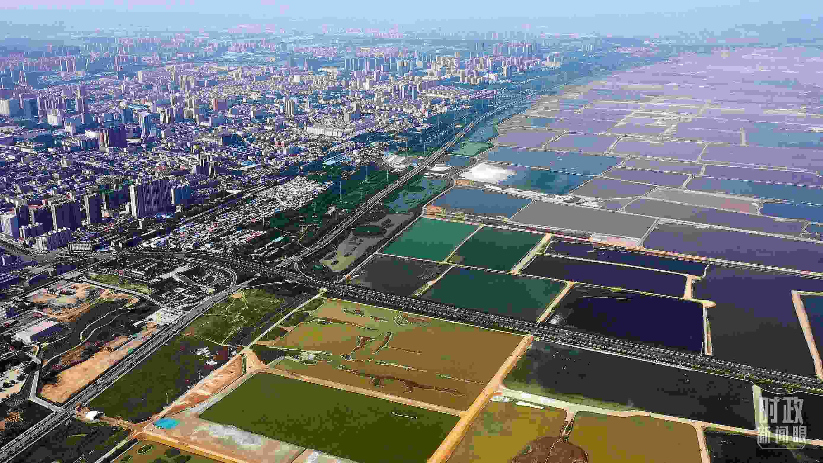 △俯瞰山西運城。（總臺記者裴大偉、康曉宇拍攝）