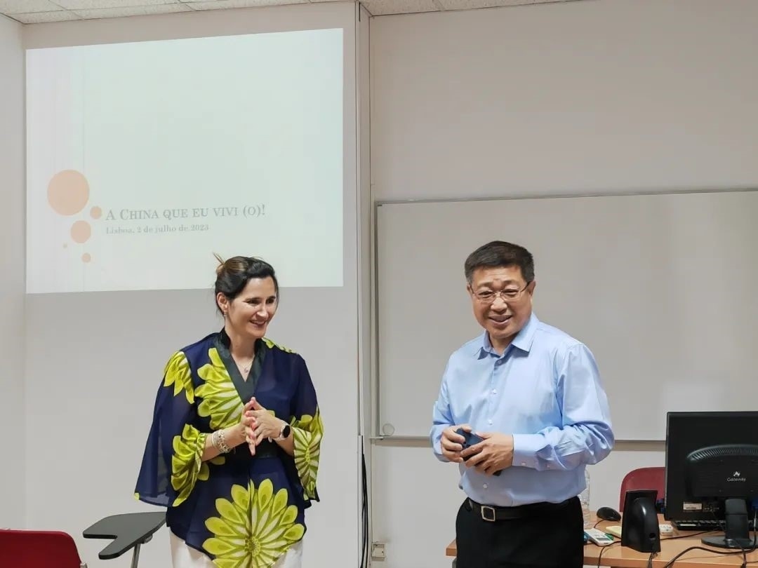 里斯本大學(xué)孔子學(xué)院組織漢語角活動。 圖片來源：里斯本大學(xué)孔子學(xué)院公眾號