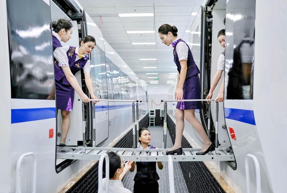 應(yīng)急處置培訓(xùn)。