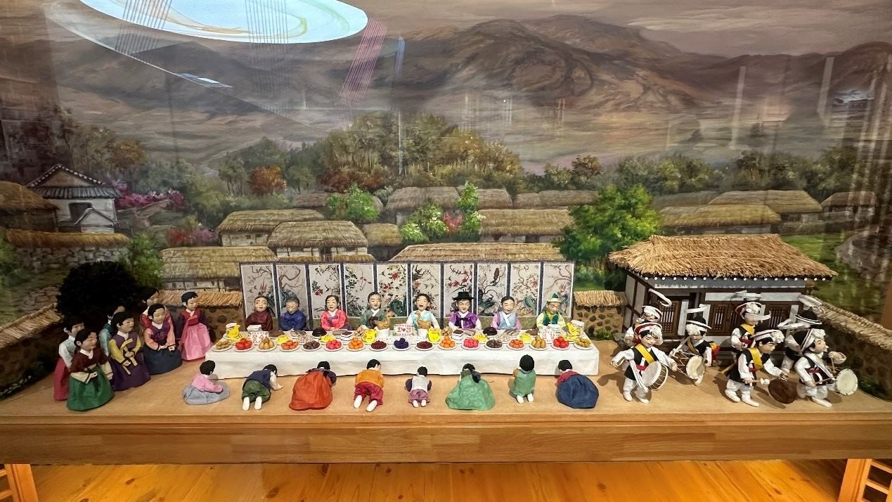 朝鮮族花甲禮展示。人民網(wǎng)記者 金洪花攝