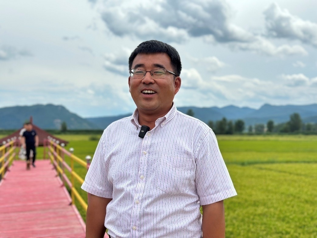 和龍市東城鎮(zhèn)光東村村書記金憲。人民網(wǎng)記者 金洪花 攝