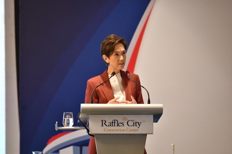 新加坡通訊及新聞部長(zhǎng)兼內(nèi)政部第二部長(zhǎng)楊莉明。新加坡南洋理工大學(xué)供圖