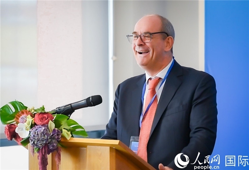 圖為倫敦?戶港代表致辭。人民網(wǎng) 郭錦標(biāo)攝