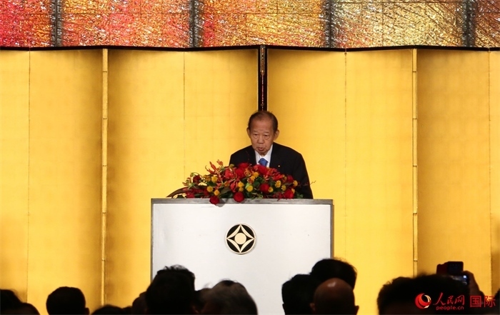 日中友好議員聯(lián)盟會長二階俊博發(fā)表致辭。人民網(wǎng) 許可攝