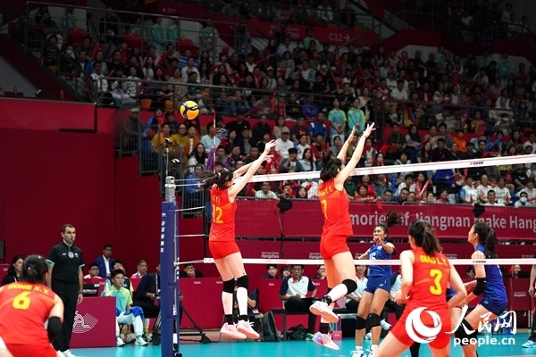 比賽現(xiàn)場(chǎng)。人民網(wǎng)記者 胡雪蓉?cái)z