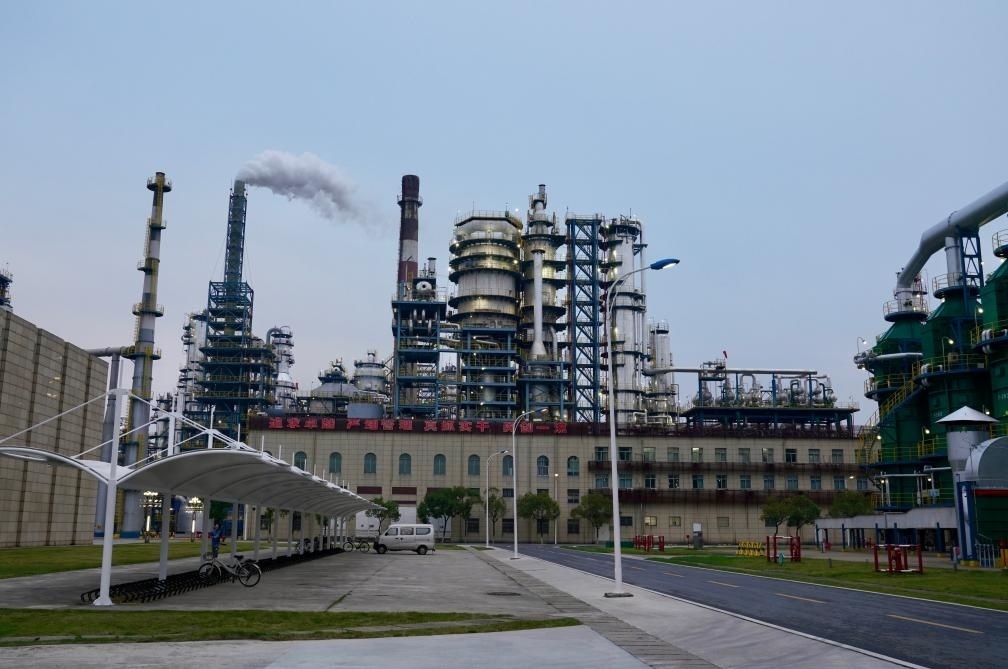 近日拍攝的公司煉油廠。新華社記者 胡晨歡 攝