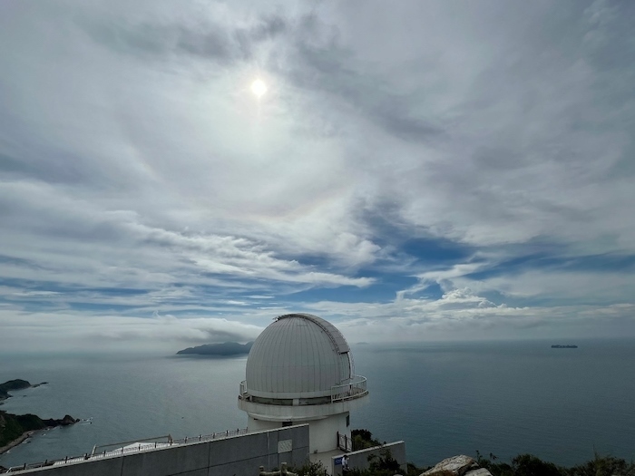 天文樓太陽(yáng)望遠(yuǎn)鏡圓頂。人民網(wǎng)高清揚(yáng)攝