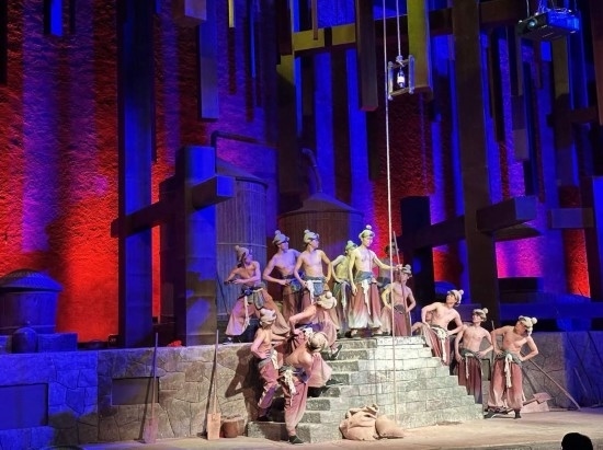 《天釀》演出場(chǎng)景。本報(bào)記者劉書(shū)文攝