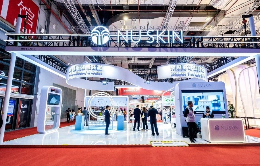 如新展臺。人民網(wǎng)記者 許維娜攝