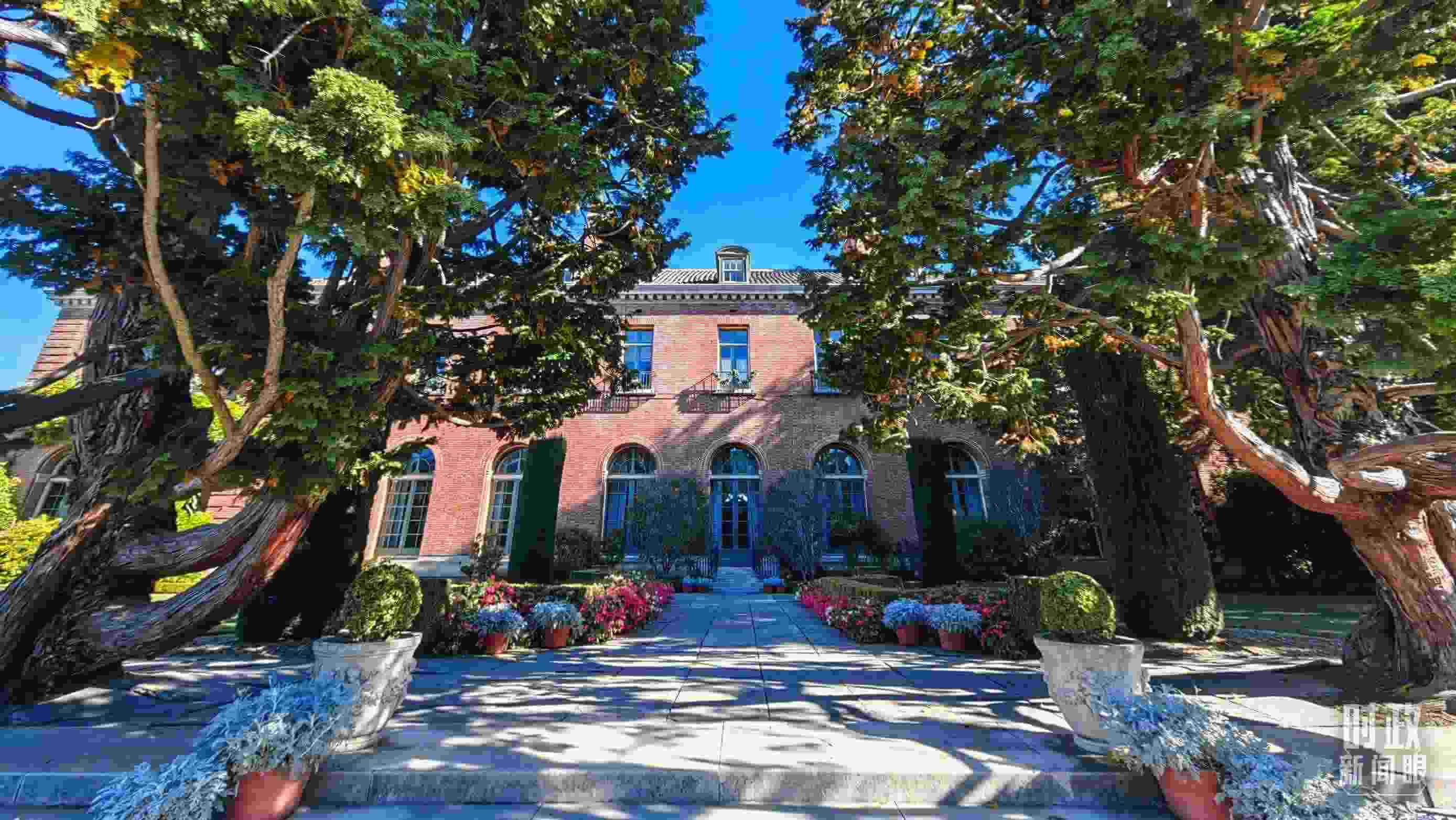 中美元首會晤在斐洛里莊園舉行。（總臺央視記者張曉鵬拍攝）