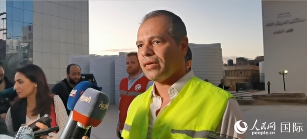 埃及衛(wèi)生部官員艾哈邁德·馬赫迪在接受記者采訪。人民網(wǎng)記者 沈小曉攝