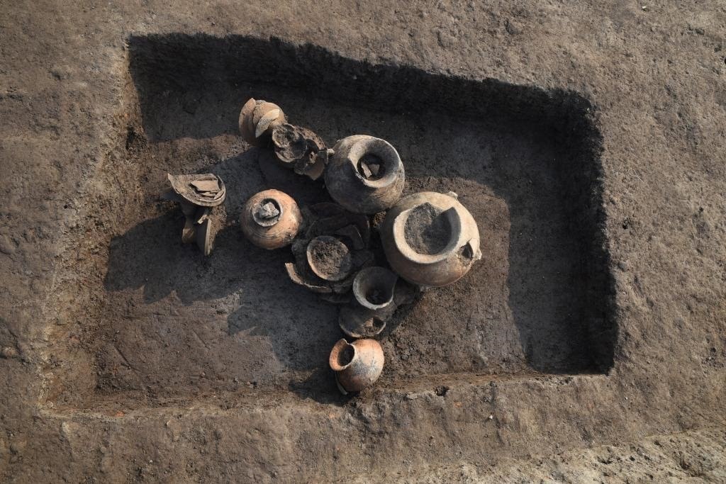 汶溪遺址河姆渡文化晚期墓葬。寧波市文化遺產(chǎn)管理研究院供圖