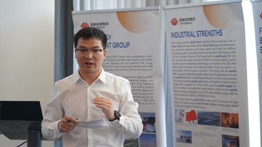 龍源公司代表發(fā)言致辭。 人民網(wǎng) 張茜攝