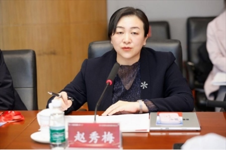 人民網(wǎng)輿情數(shù)據(jù)中心主任、人民在線總經(jīng)理趙秀梅發(fā)言