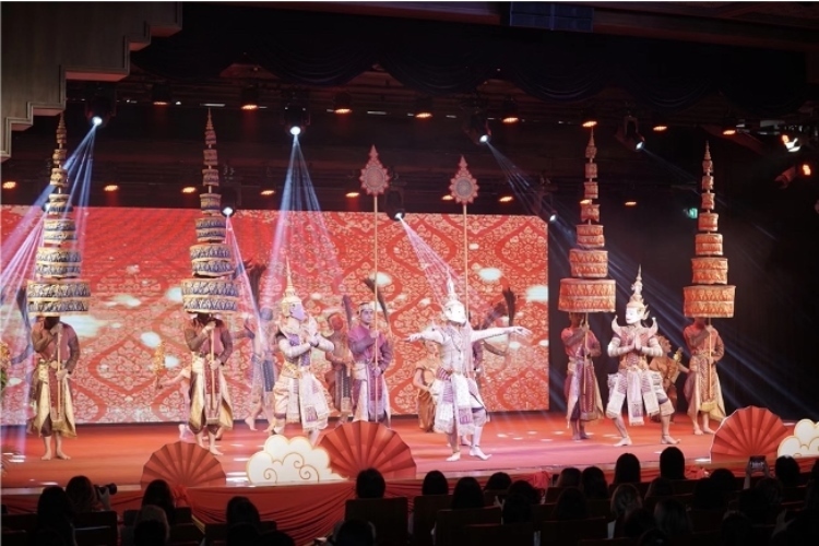 圖為2024“歡樂(lè)春節(jié)”中泰互致新春賀辭活動(dòng)現(xiàn)場(chǎng)。 中國(guó)駐泰國(guó)大使館文化處供圖