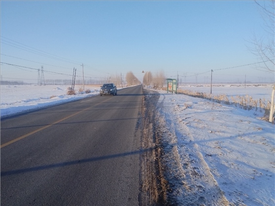 連接德惠市與太興村的德前公路寬闊通暢。德惠市委宣傳部供圖