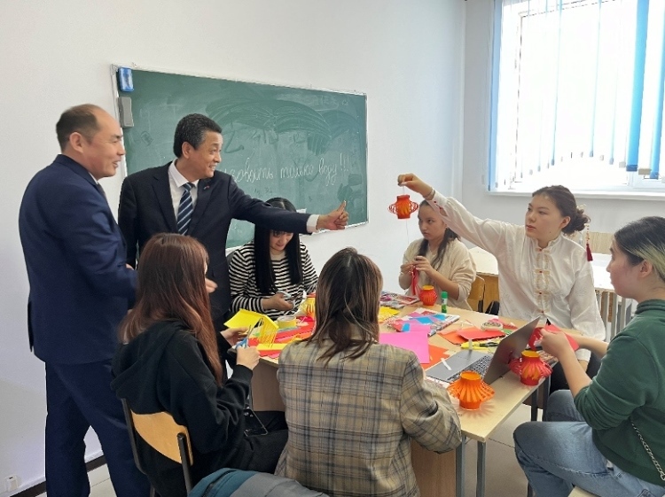 活動現(xiàn)場?？鬃訉W(xué)院供圖