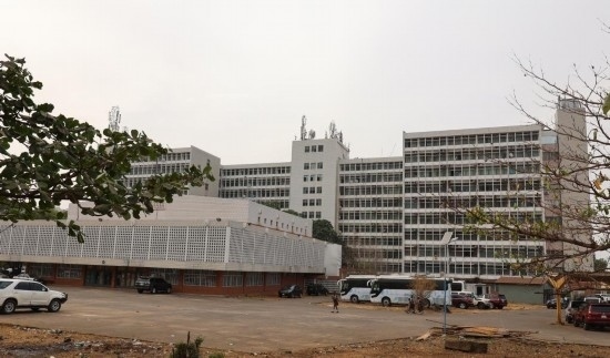 中塞友誼大廈。