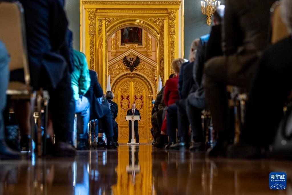 3月20日，俄羅斯總統(tǒng)普京在莫斯科克里姆林宮與其競(jìng)選團(tuán)隊(duì)代表舉行見面會(huì)。新華社記者 曹陽 攝