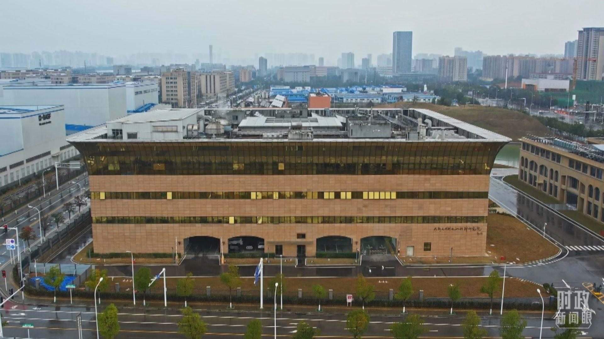 △巴斯夫杉杉電池材料有限公司。（總臺(tái)記者陳稼、楊侃拍攝）