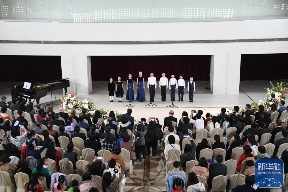 3月21日，金融街童聲合唱團在音樂會上演出。新華社記者 任超 攝