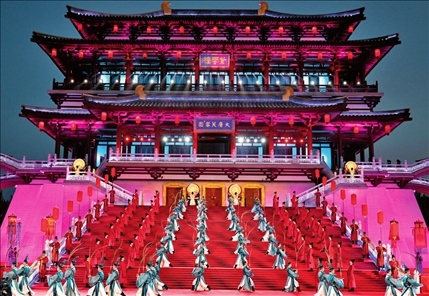 2023年5月18日至19日，中國—中亞峰會在陜西省西安市舉行。圖為中國—中亞峰會歡迎儀式現(xiàn)場（2023年5月18日攝）。申宏攝/本刊