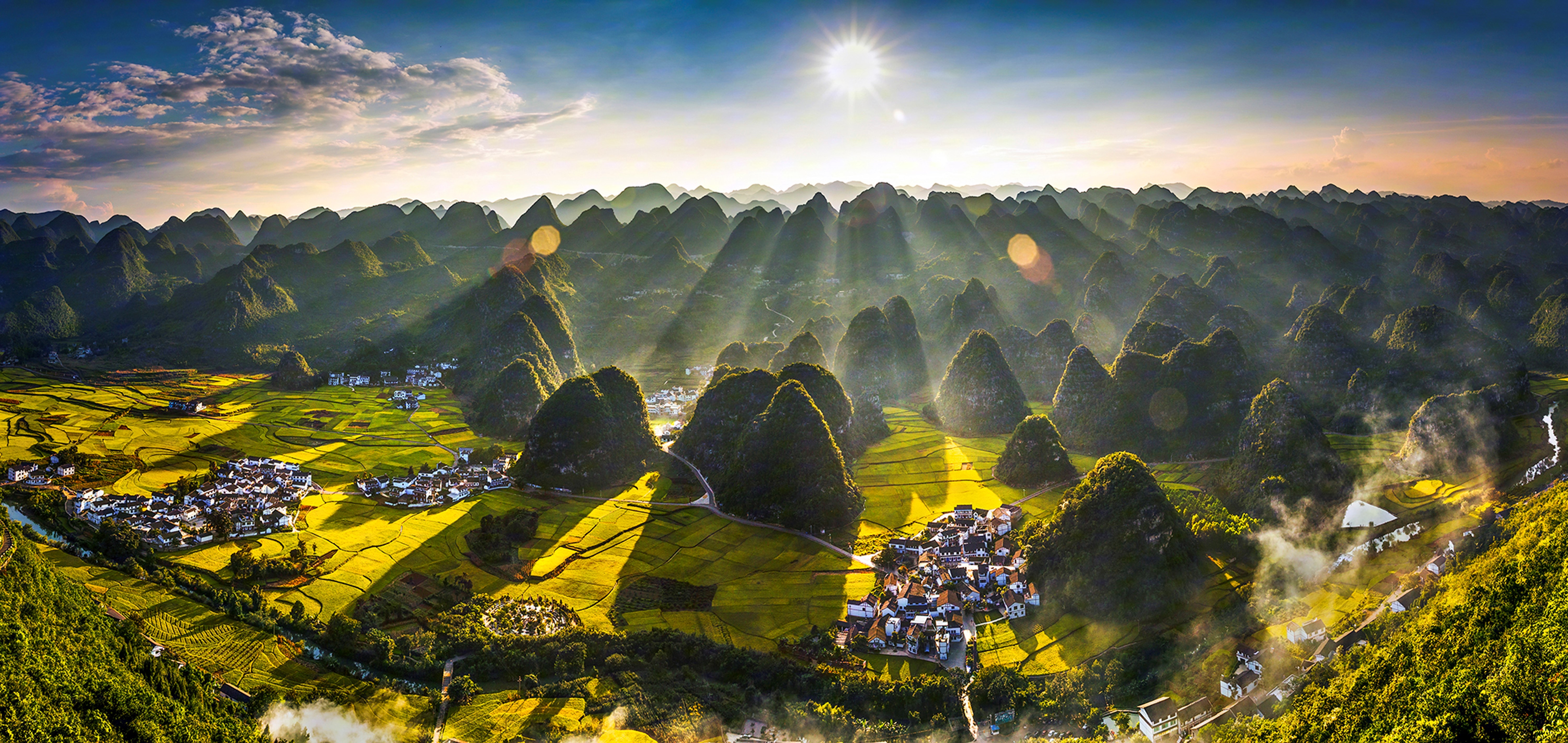 興義萬峰林。陳劍平 攝