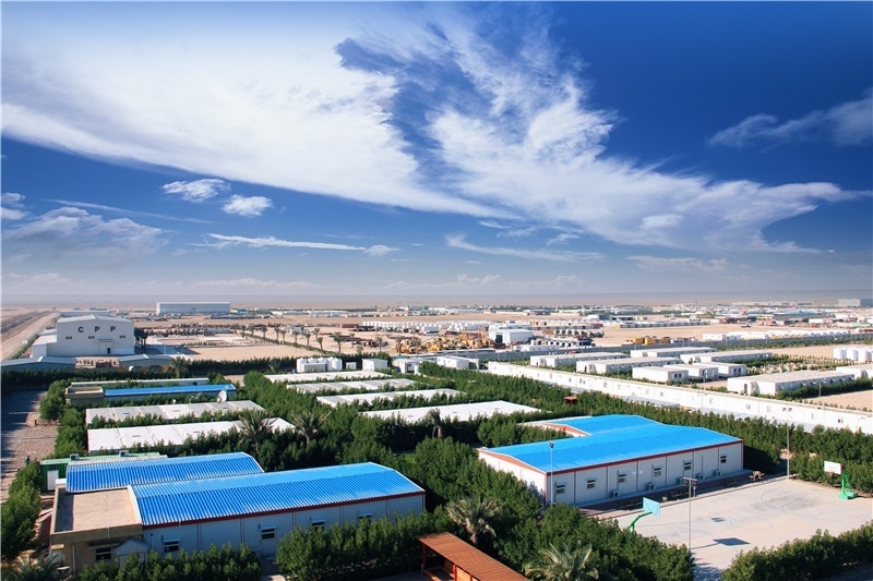 圖為中石油管道局伊拉克魯邁拉項目營地，中石油管道局供圖