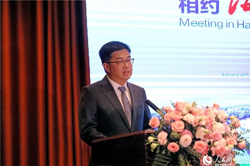 海南省人民政府副省長(zhǎng)陳懷宇在宣介會(huì)上致辭。人民網(wǎng)記者趙益普攝