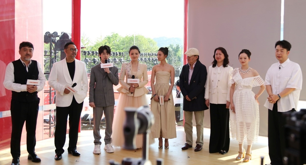 “品牌助力電影”公益直播活動現(xiàn)場。主辦方供圖