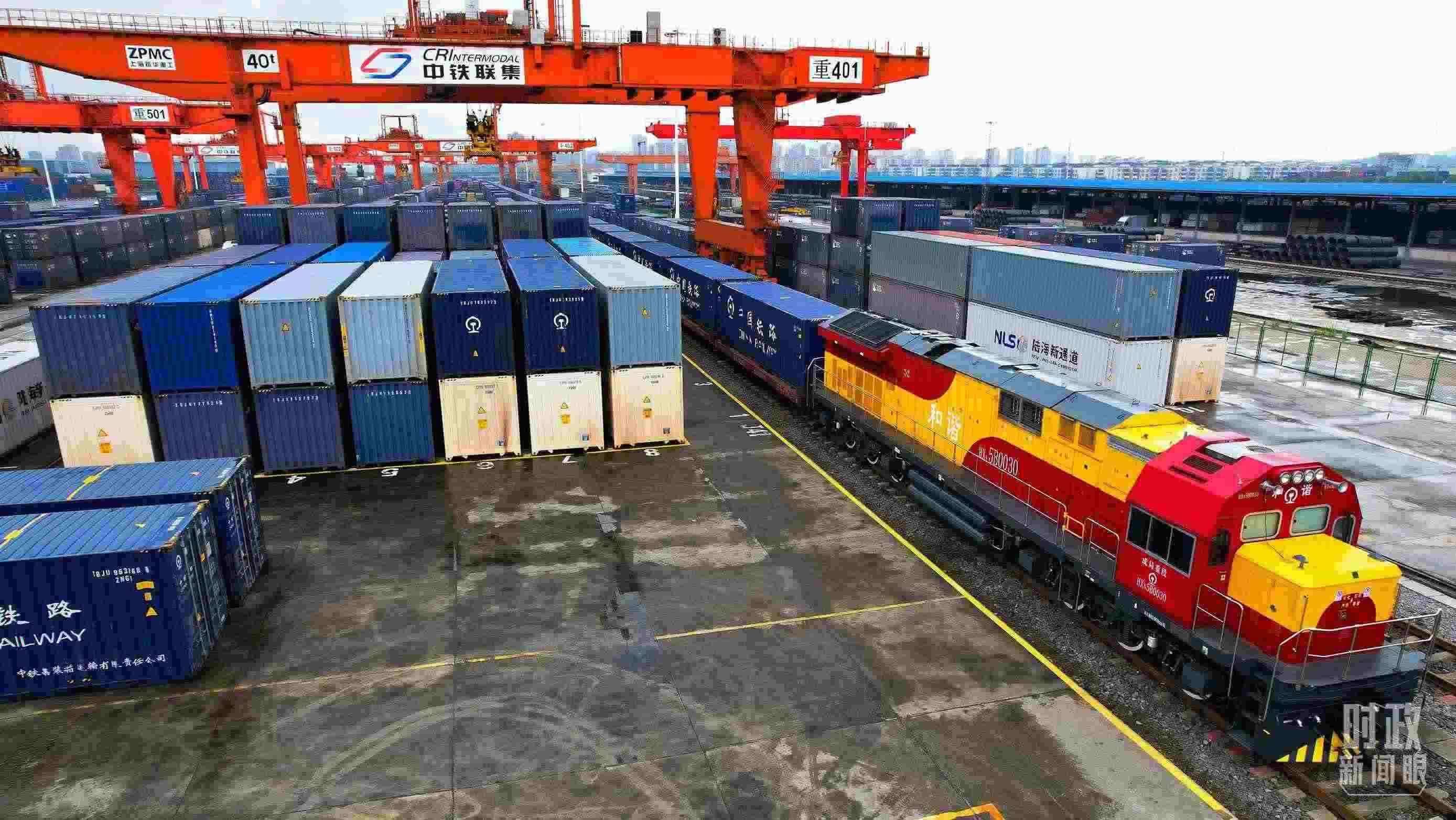 △重慶國際物流樞紐園區(qū)。（總臺(tái)記者劉雨拍攝）