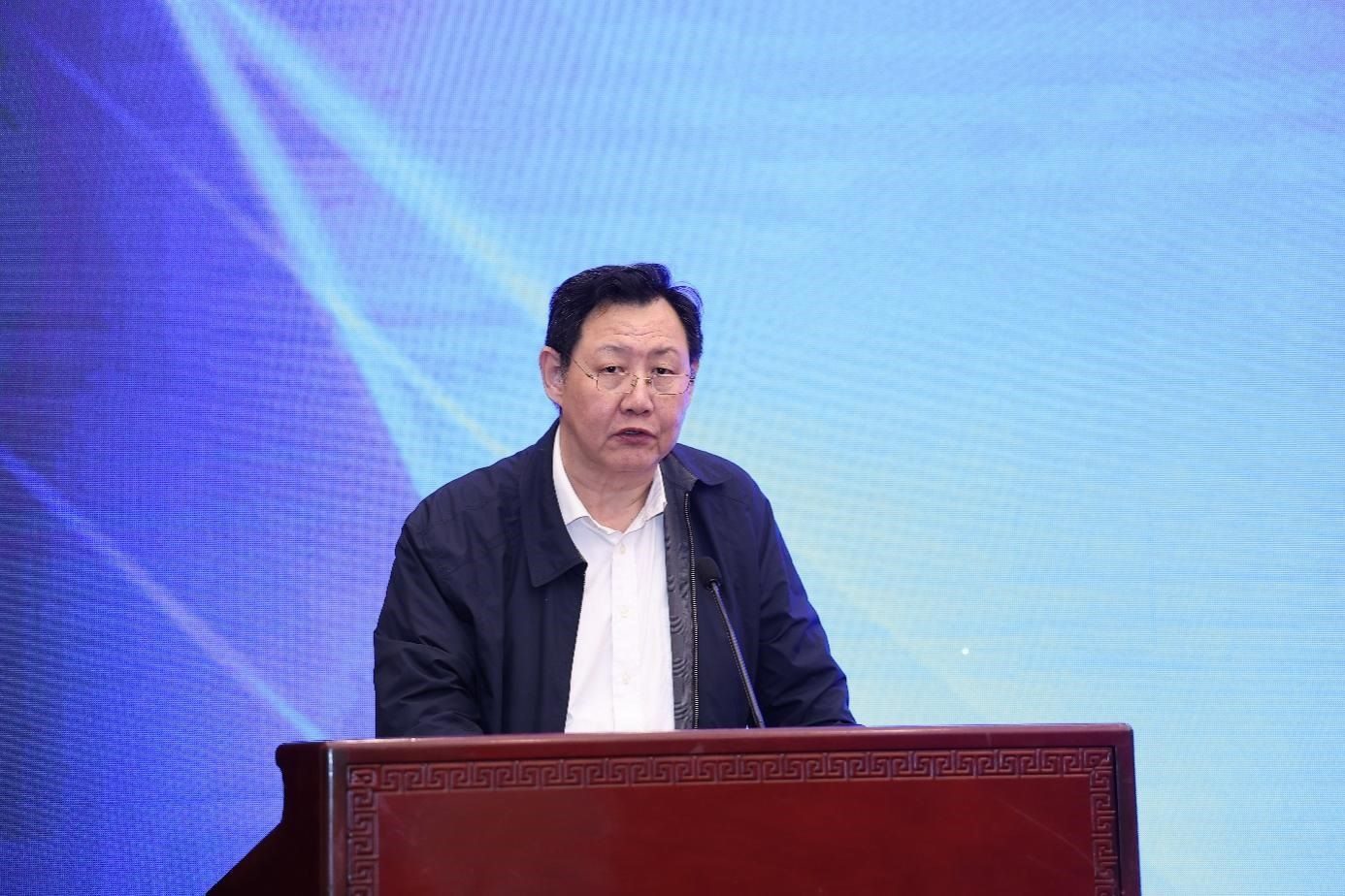 中國(guó)物流與采購(gòu)聯(lián)合會(huì)黨委副書(shū)記余平致辭。主辦方供圖