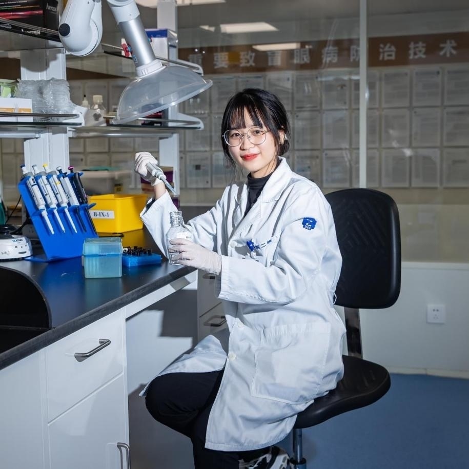 倪楚君在科研中。浙江大學(xué)供圖