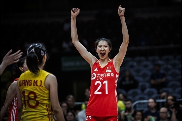 吳夢潔慶祝得分。圖片來源：國際排聯(lián)