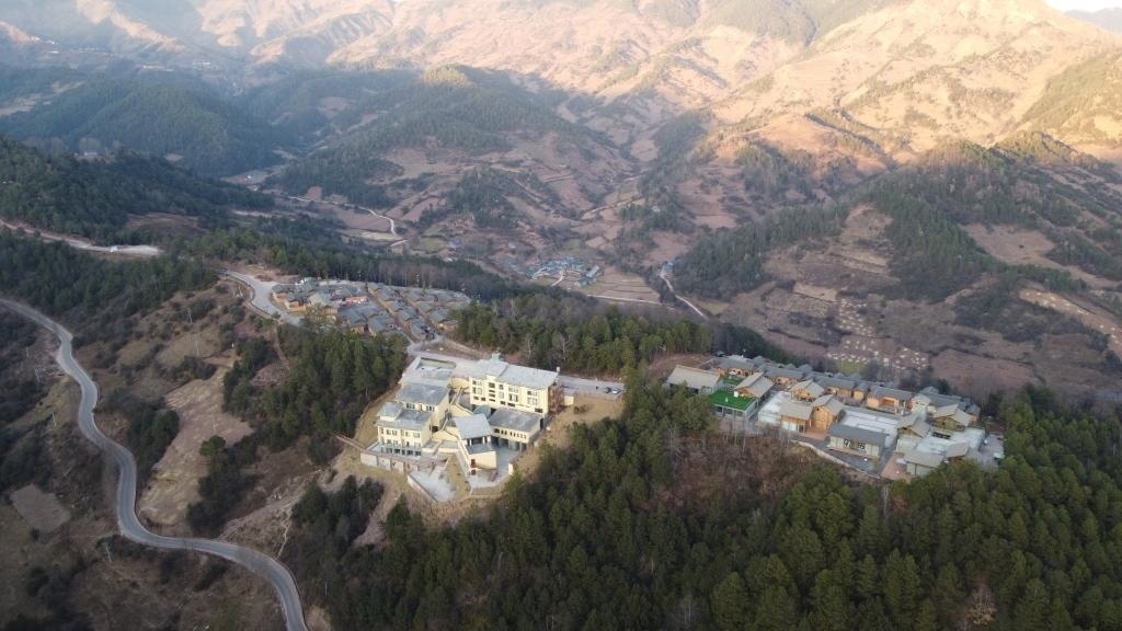 三河村全景（無人機照片）。新華社記者 尹恒 攝