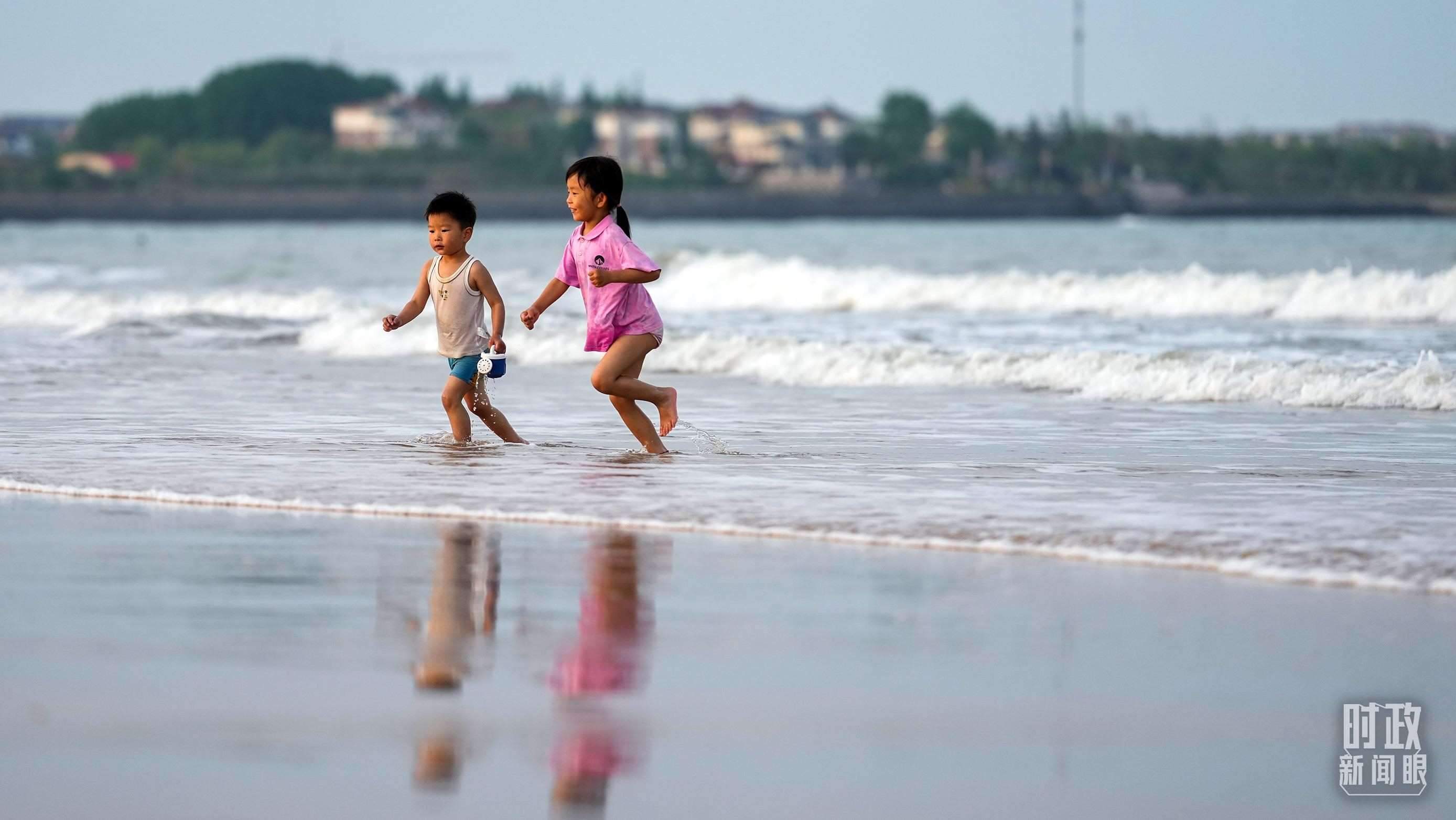 山東日照陽光海岸。（總臺國廣記者李晉拍攝）