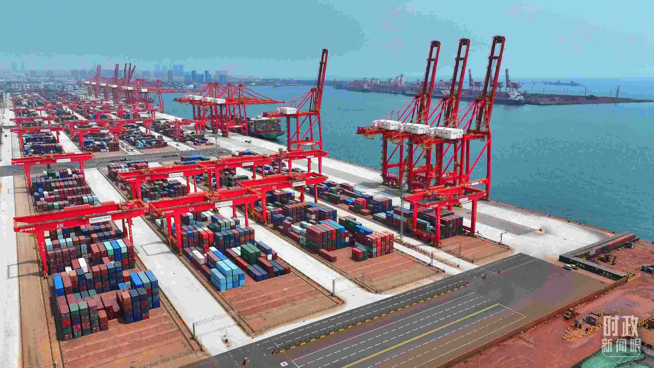 山東日照港。（總臺央視記者范凱拍攝）