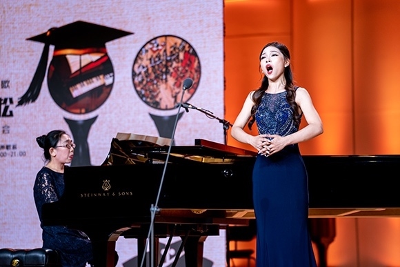 會議現(xiàn)場。學校供圖