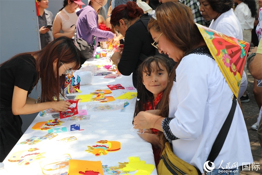 活動現(xiàn)場。人民網(wǎng) 埃內(nèi)斯托·多明戈斯攝