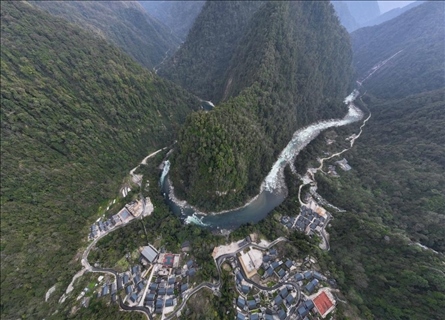 2023年3月10日，云南獨(dú)龍江航拍