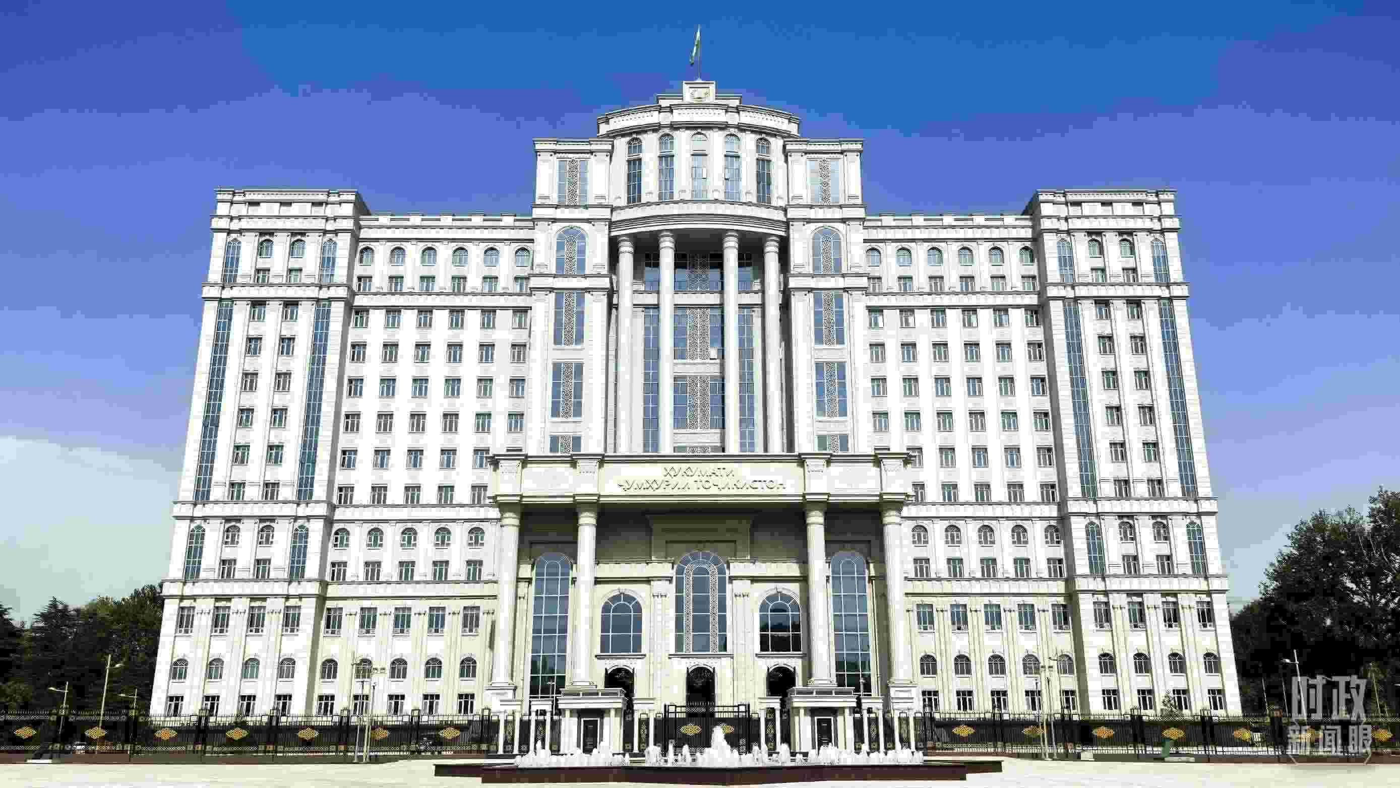 △中方援建塔政府大樓。（總臺央視記者鄂介甫拍攝）