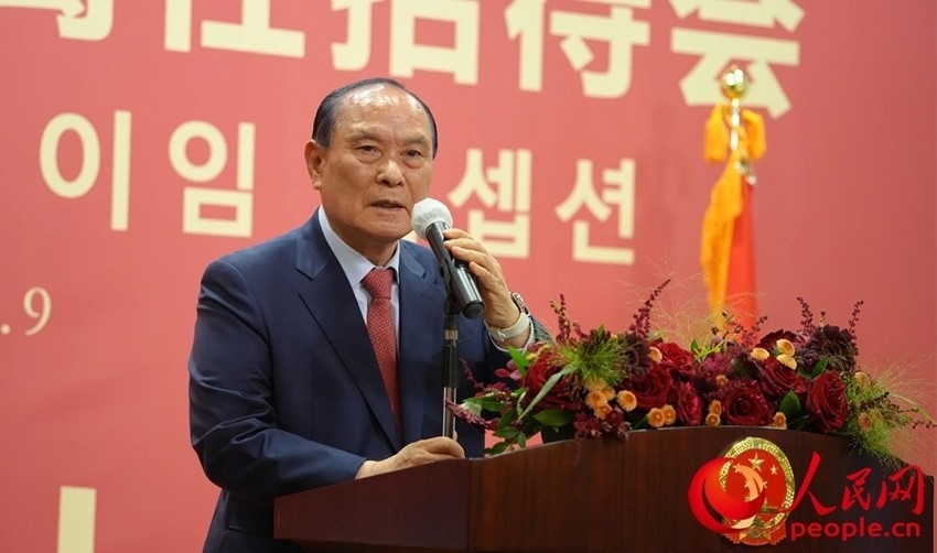 金漢圭在招待會上致辭。人民網(wǎng) 李帆攝