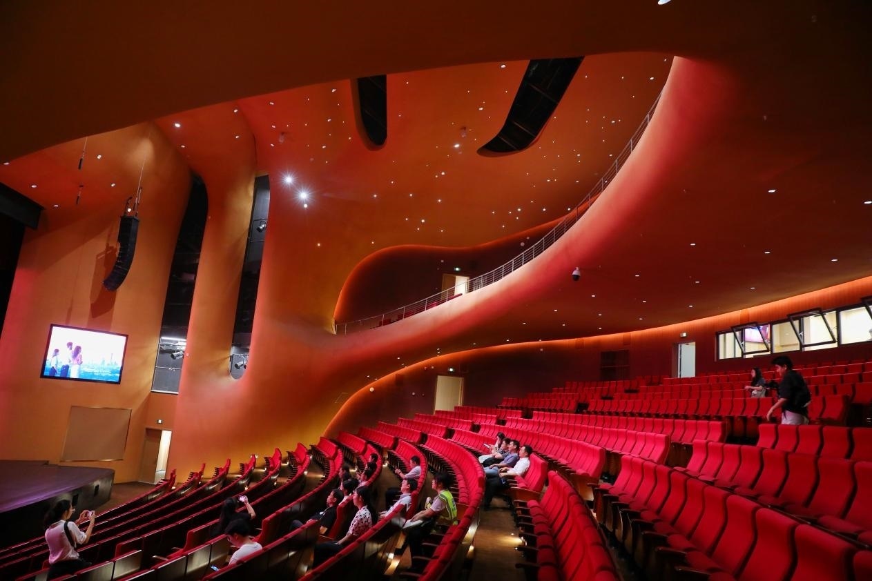 劇場(chǎng)內(nèi)部空間?！吨袊?guó)經(jīng)濟(jì)周刊》記者 肖翊攝