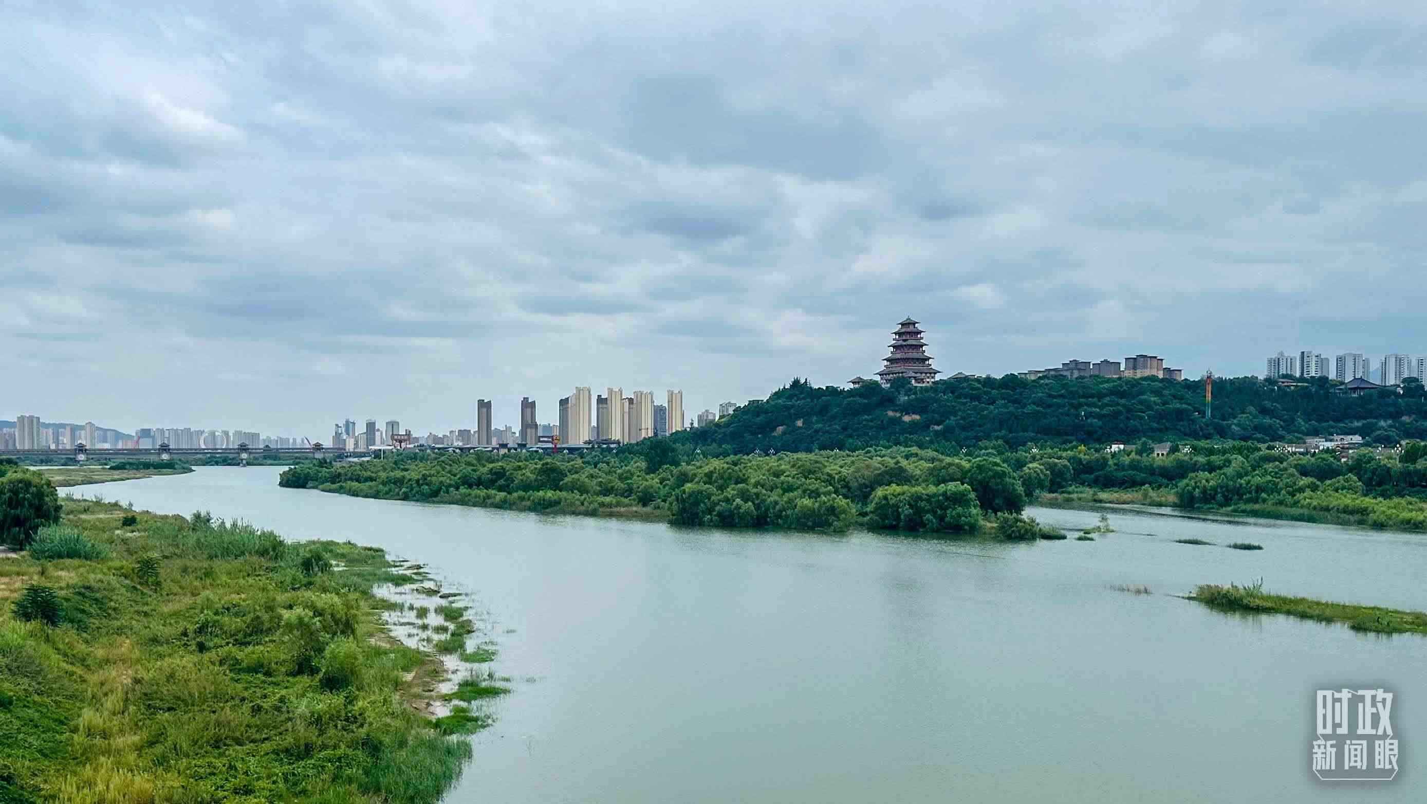 △ 渭河。（總臺(tái)央視記者范一鳴拍攝）