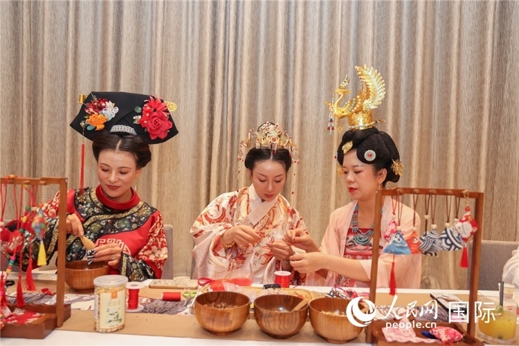 中國傳統(tǒng)文化展示。人民網(wǎng)記者任皓宇攝